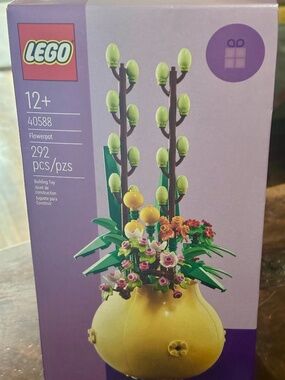 LEGO BOTANICAL LIMITED EDITION "Flowerpot"40588 UNOPENED